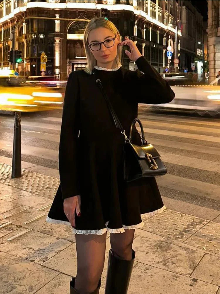Drune | Weibliche Spitzen A-Linien Mini Kleid