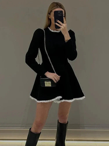 Drune | Weibliche Spitzen A-Linien Mini Kleid