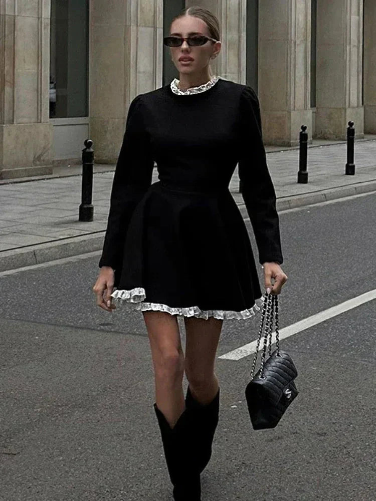 Drune | Weibliche Spitzen A-Linien Mini Kleid