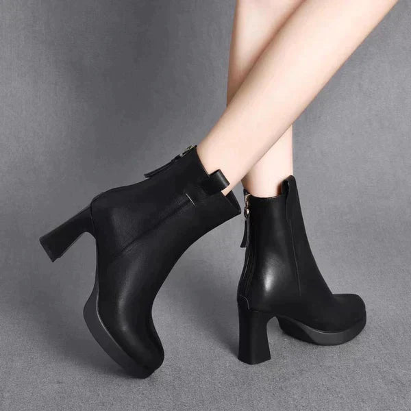 Drune | Stylische Stiefel mit Hohen Absätzen und Spitzer Zehe