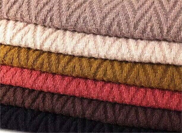 Drune | Halber Rollkragenpullover für Damen in mittlerer Länge