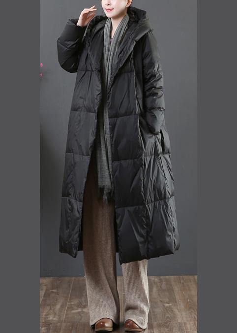 Drune | Locker sitzende Schneejacken Winteroberbekleidung schwarze Kapuze Taschen Gänsedaunenmantel