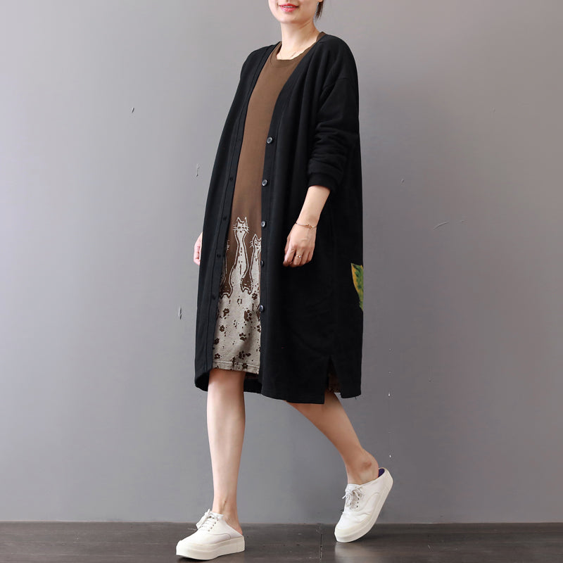 Drune | schwarze Mäntel Übergrößen Drucke Maxikleid Boutique V-Ausschnitt lange Cardigans