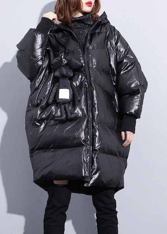 Drune | schwarze Winter-Outwear Übergrößen Mäntel mit Kapuze und Reißverschluss