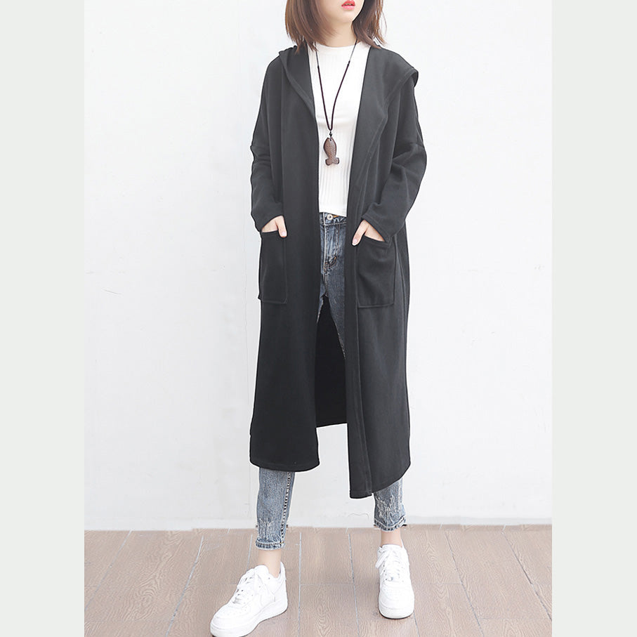 Drune | schwarze Wolloutwear übergroße große Taschen lange Mäntel mit Kapuze
