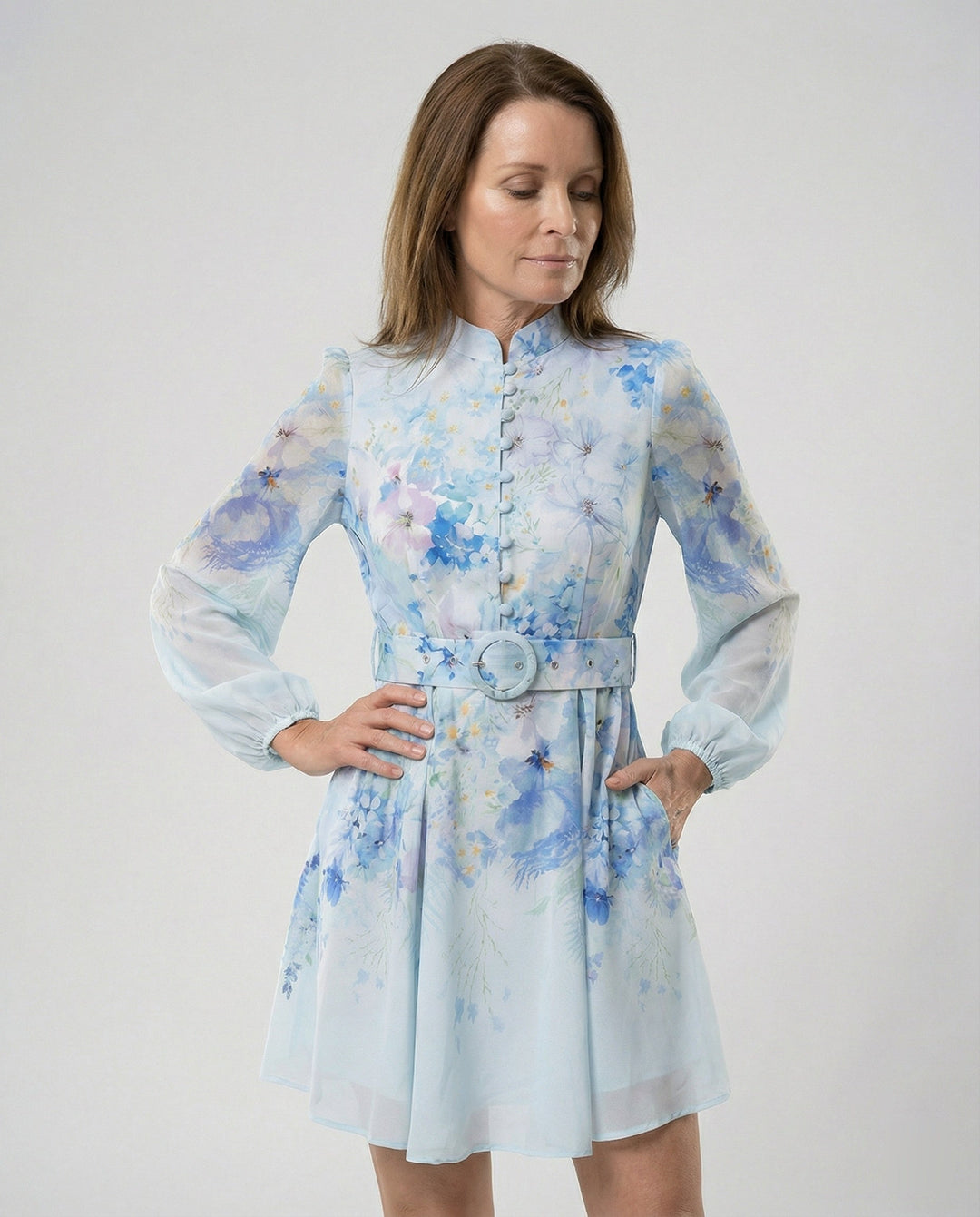 Kurzkleid Mit Stehkragen Und Gürtel Damen