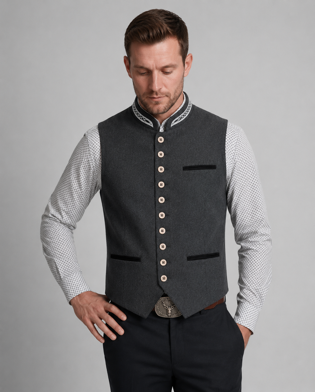 Drune - Elegante Herren Trachtenweste Grau Traditionell