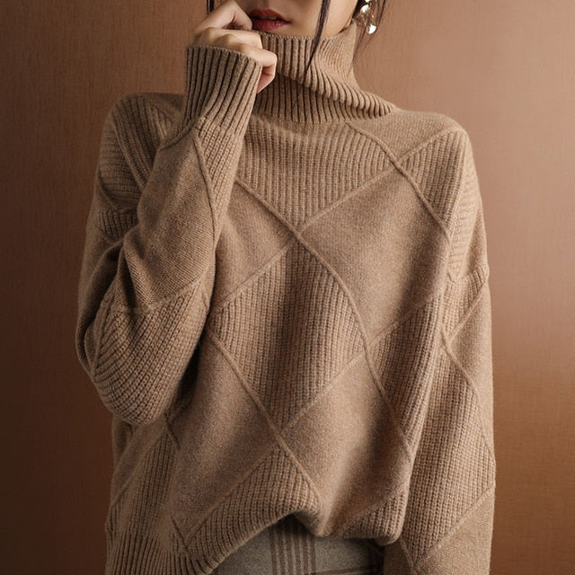 Drune | Stilvolle Pullover mit Rollkragen für Frauen
