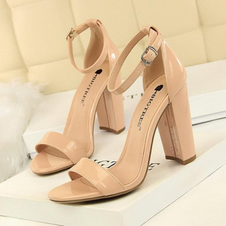 Drune | Buckle Block High Heels Pumps