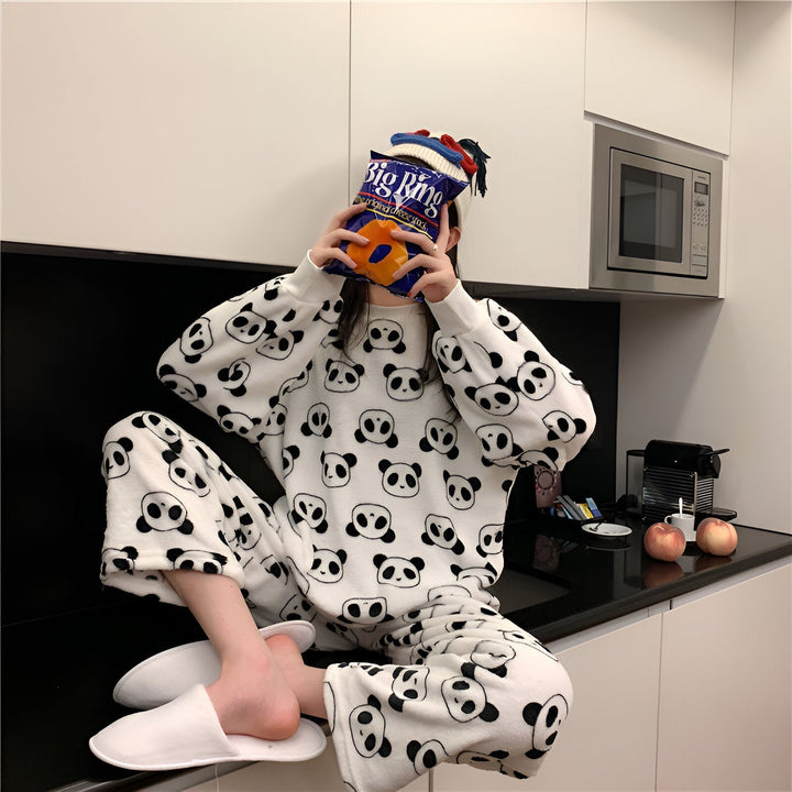 Drune | Kuscheliges Fleece-Pyjama-Set