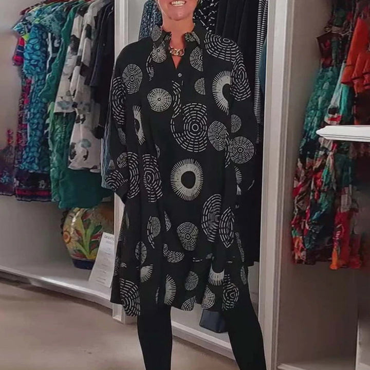 Drune | Kleid mit Revers und Geometrischem Print