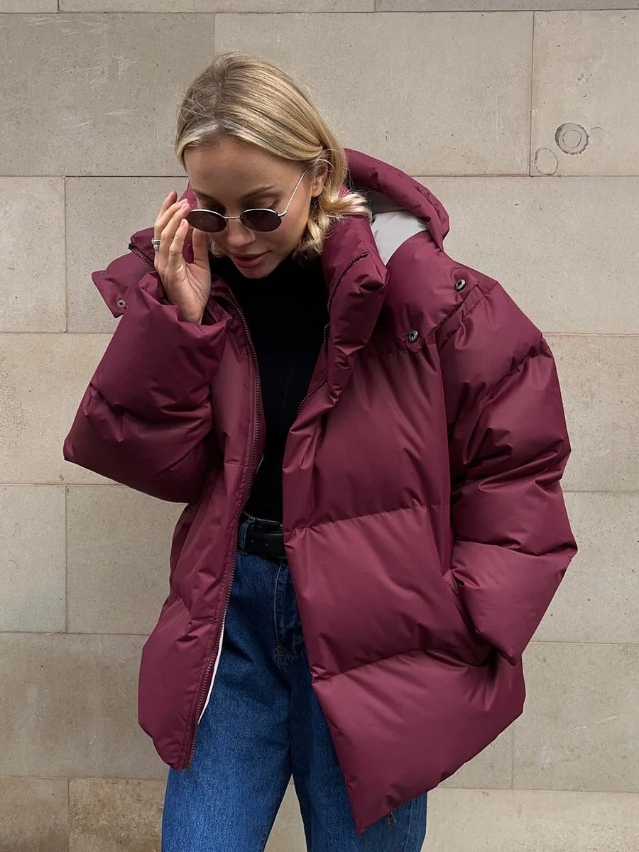 Drune | Kurze, gepolsterte Kapuzenjacke für Frauen