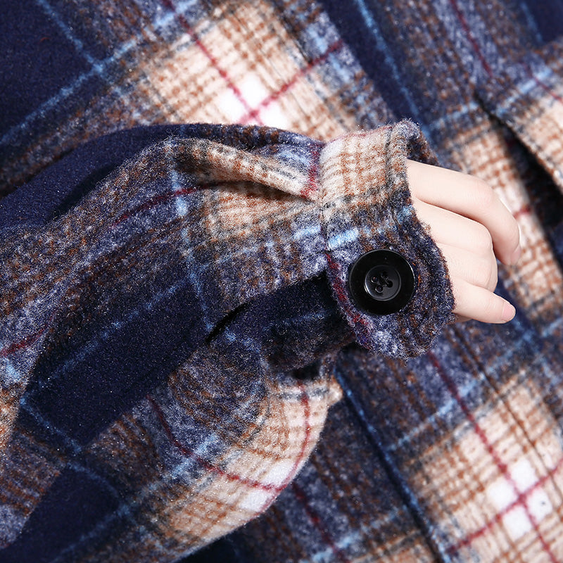 Drune | blaue karierte Mäntel große Größen Umlegekragen Wintermantel Boutique Taschenmantel