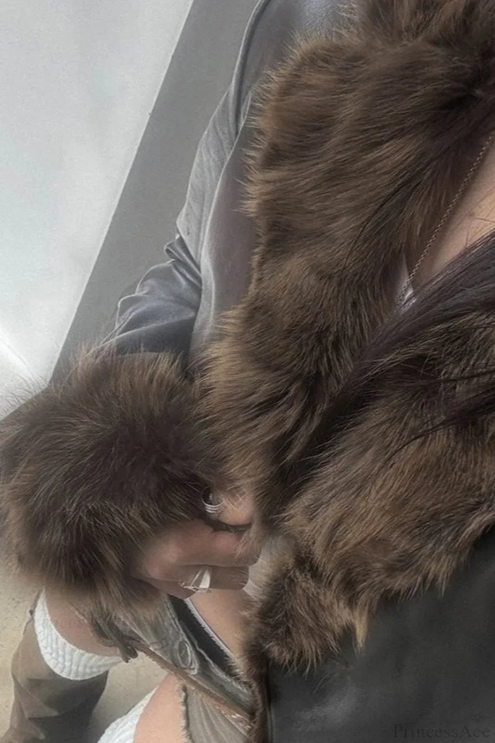 Drune | Y2K Pelzkragen Leder Taille - Raffung Jacke