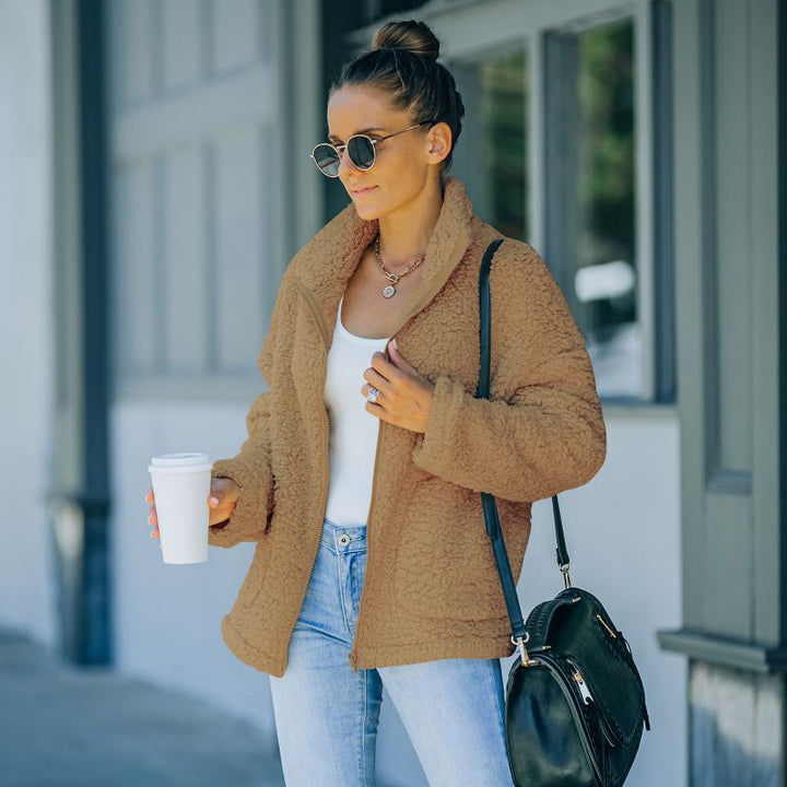 Drune | Damen Plüschjacke - Warm und Stilvoll