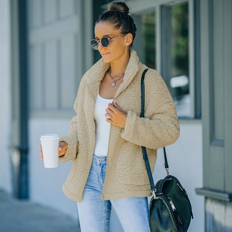Drune | Damen Plüschjacke - Warm und Stilvoll