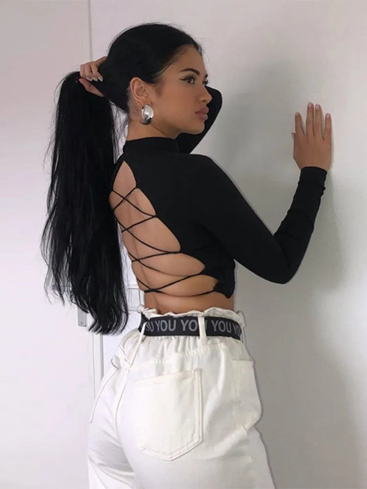 Drune | Sexy T-Shirt mit Bandage und langen Ärmeln