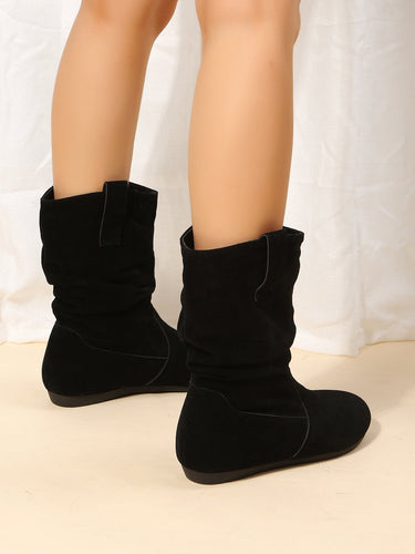 Drune | Plüsch-Stiefel mit flacher Sohle