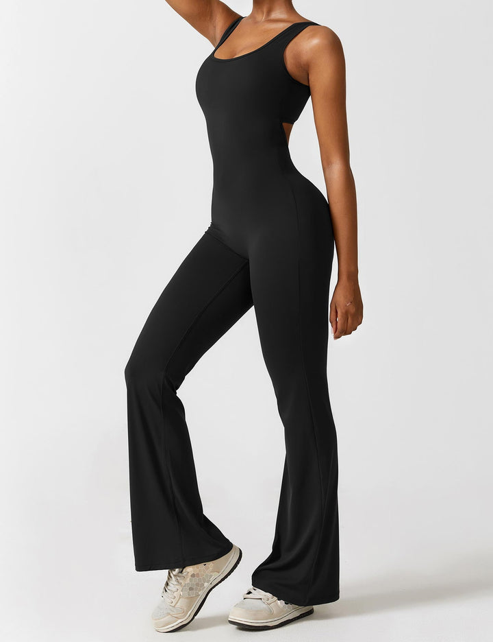 Drune | Hals Jumpsuit mit Ausgestellten Beinen | Elegantes und Figurbetontes Design
