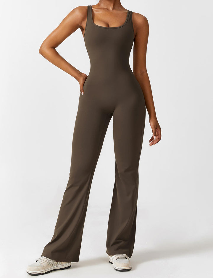 Drune | Hals Jumpsuit mit Ausgestellten Beinen | Elegantes und Figurbetontes Design