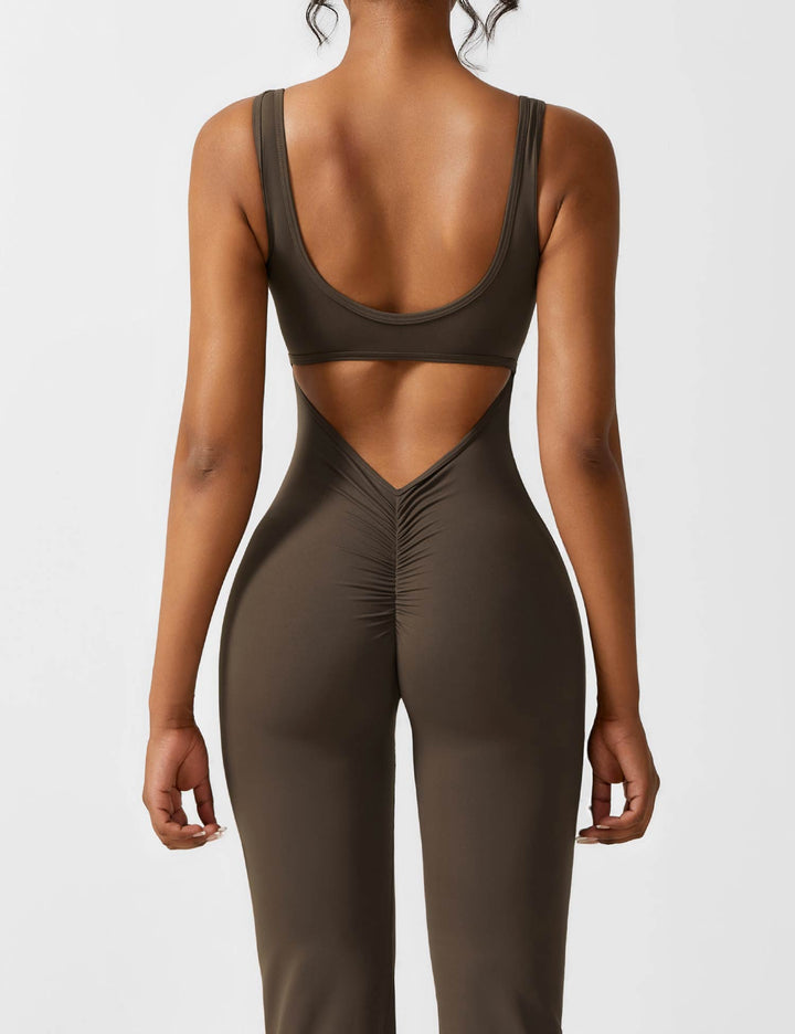 Drune | Hals Jumpsuit mit Ausgestellten Beinen | Elegantes und Figurbetontes Design