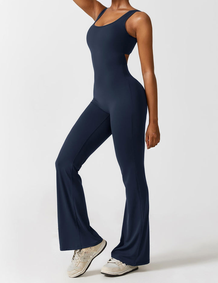 Drune | V-Rücken Auslaufender Jumpsuit