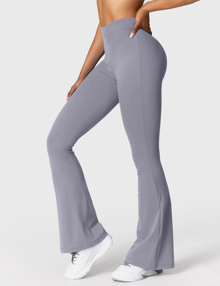 Drune | Ausgestellte Scrunch Leggings