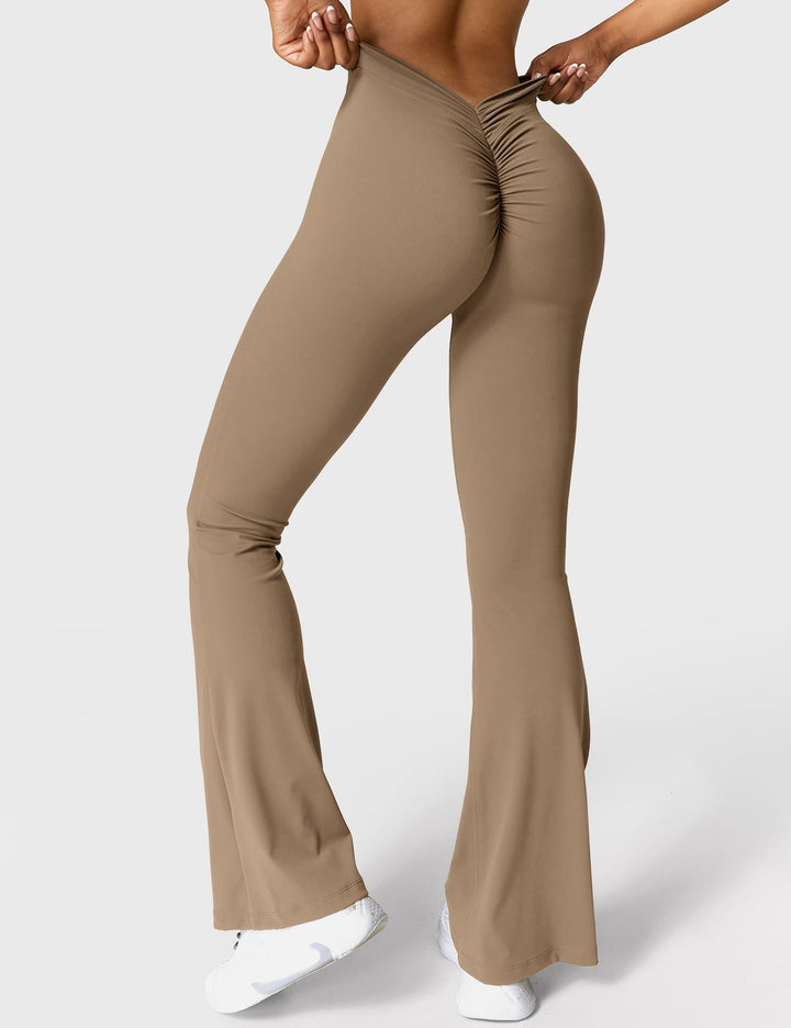 Drune | Ausgestellte Leggings mit V-Ausschnitt
