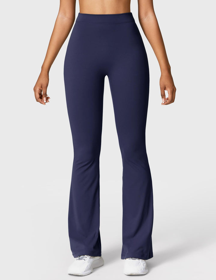Drune | Ausgestellte Leggings mit V-Ausschnitt