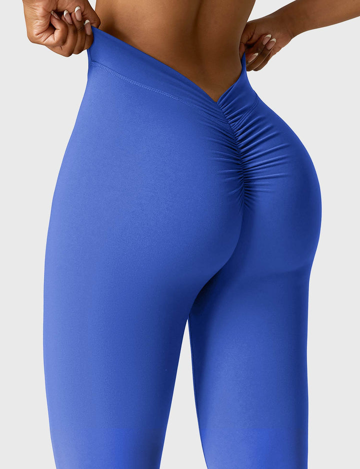 Drune | Ausgestellte Leggings mit V-Ausschnitt