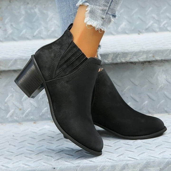 Drune Stiefeletten mit Absatz - Schwarze Stiefeletten mit Absatz - Stiefeletten mit Absatz