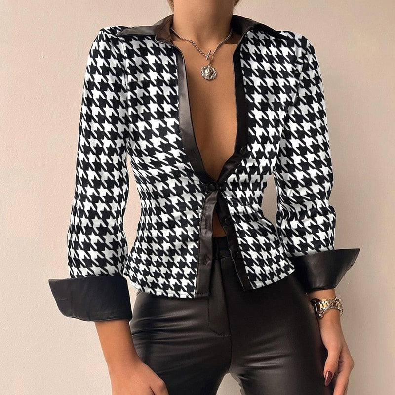 Drune V-Ausschnitt PU-Leder bedruckt Langarm Patchwork-Bluse
